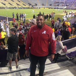 Meet your Posher, Cameron